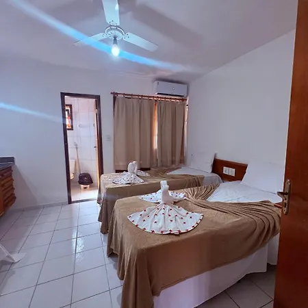 Condominio com piscina e ótima localização.-3
